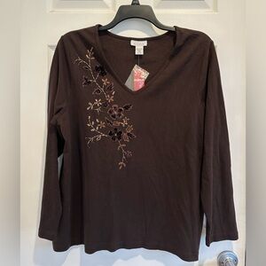 Avenue Women’s Embroidered Long Sleeve Top